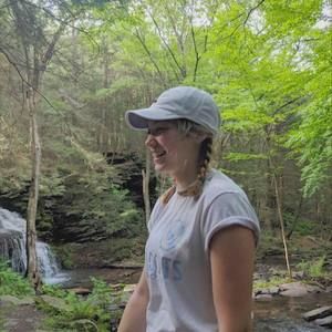 Meet your Posher, Abigail